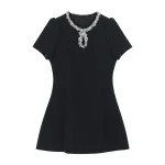 New fashionable, elegant, light luxury Hepburn style nail bead studded diamond Western style dress looks slim and black